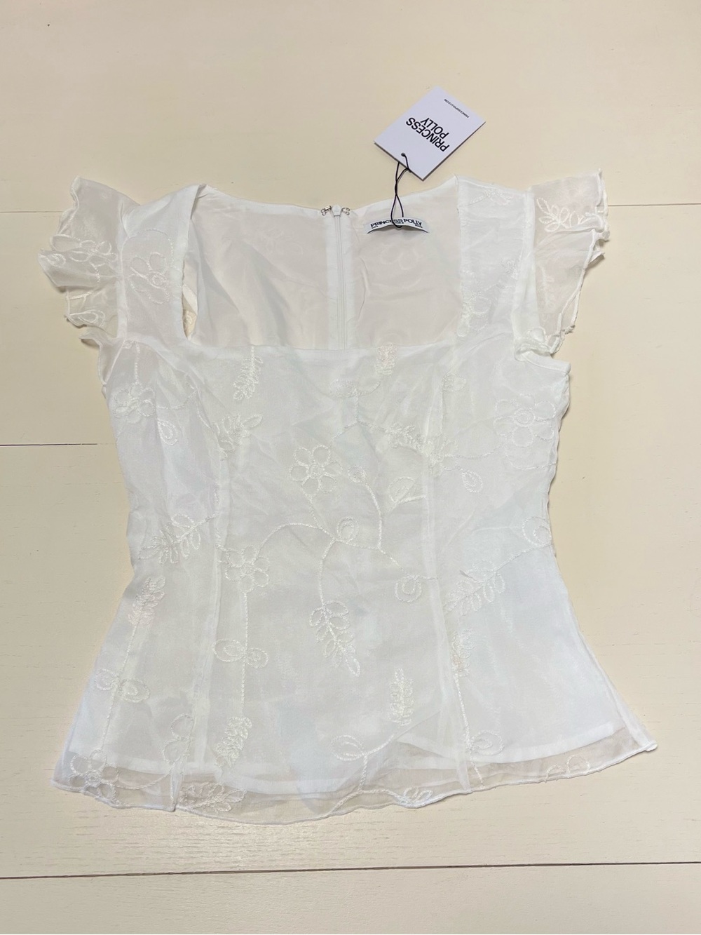 Princess Polly Kaelira Square Neck Frill
Short Sleeve Top White Small US 4 New